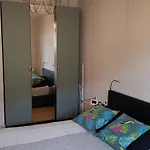 Avec Grande Terrasse Ensoleillee, Proche Thermes Et - Fr-1-858-22 *