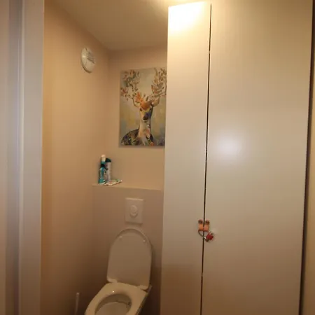 Avec Grande Terrasse Ensoleillée, Proche Thermes Et - Fr-1-858-22 * Mont-Dore