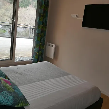 Avec Grande Terrasse Ensoleillee, Proche Thermes Et - Fr-1-858-22 Mont-Dore